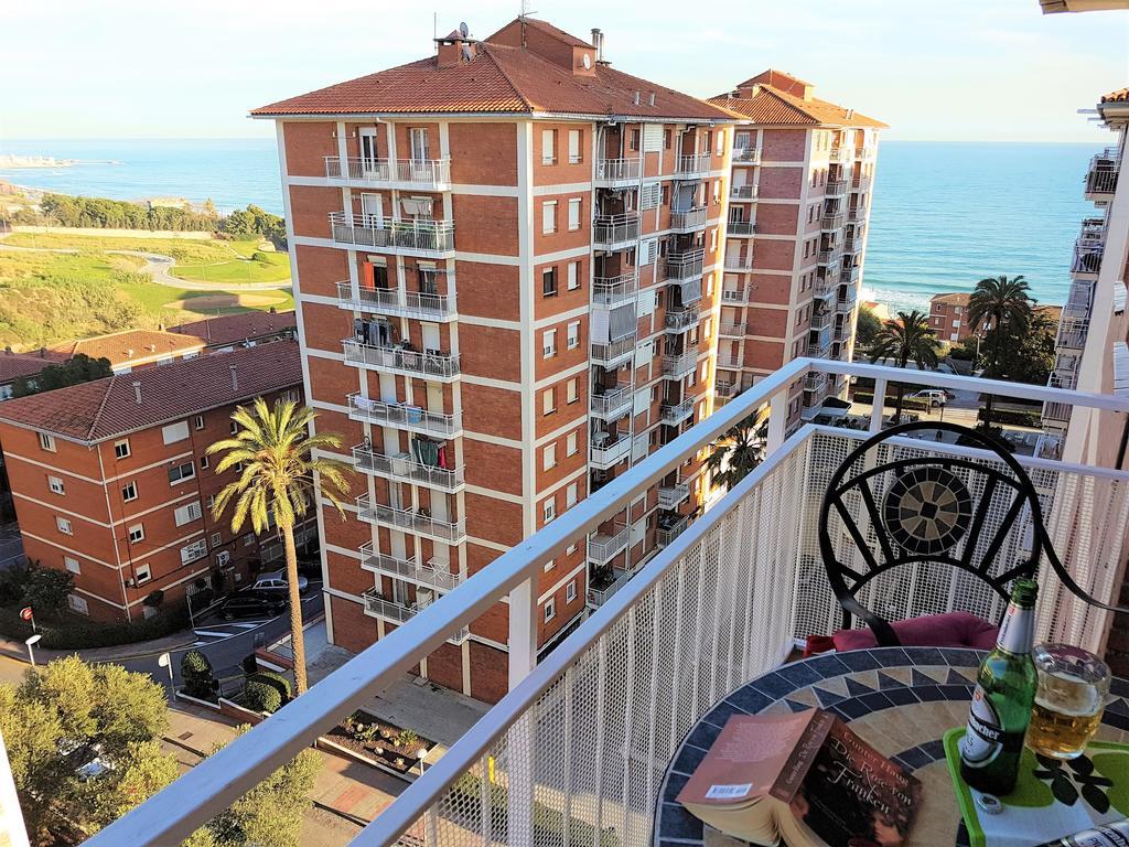 Helena Seaview & Beach-Apartment Montgat Exterior foto