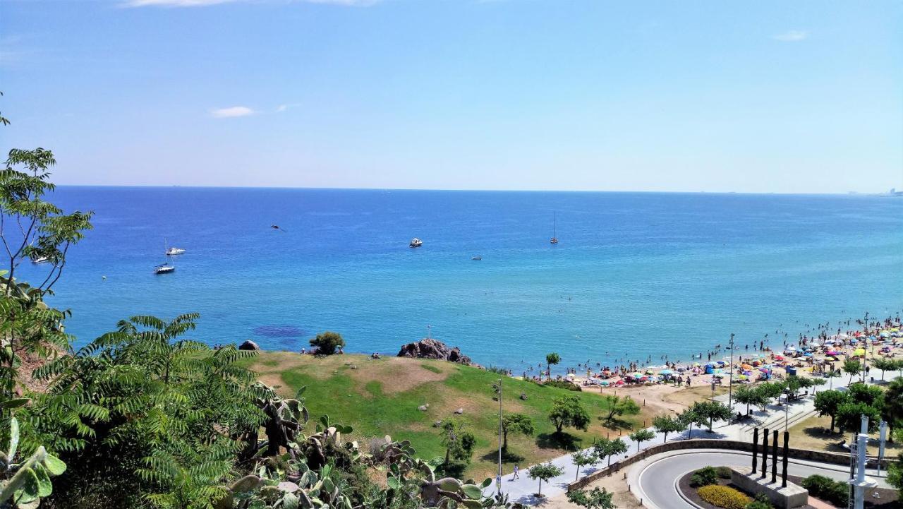 Helena Seaview & Beach-Apartment Montgat Exterior foto